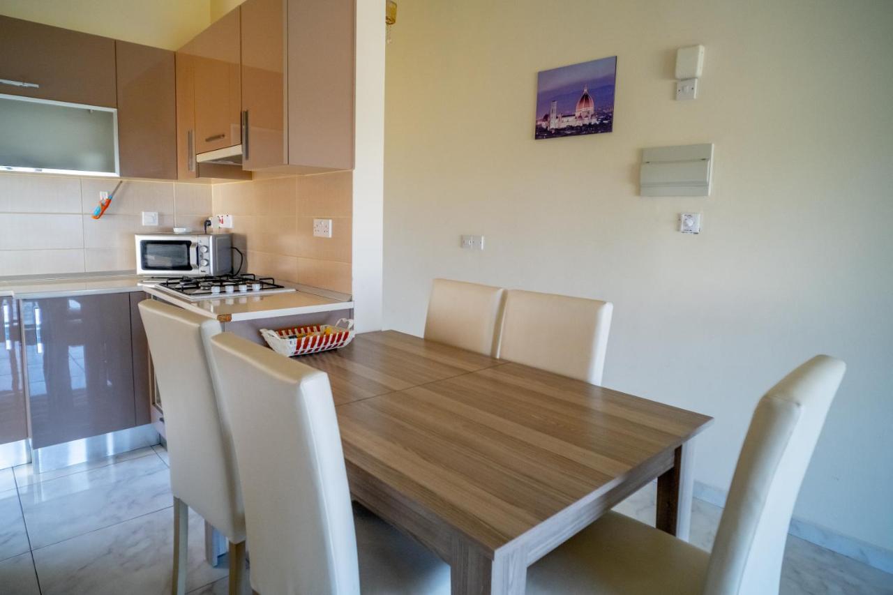 Spacious Two-Bedroom Apartment In Amazing Residence Escape Homes Kyrenia  Ngoại thất bức ảnh