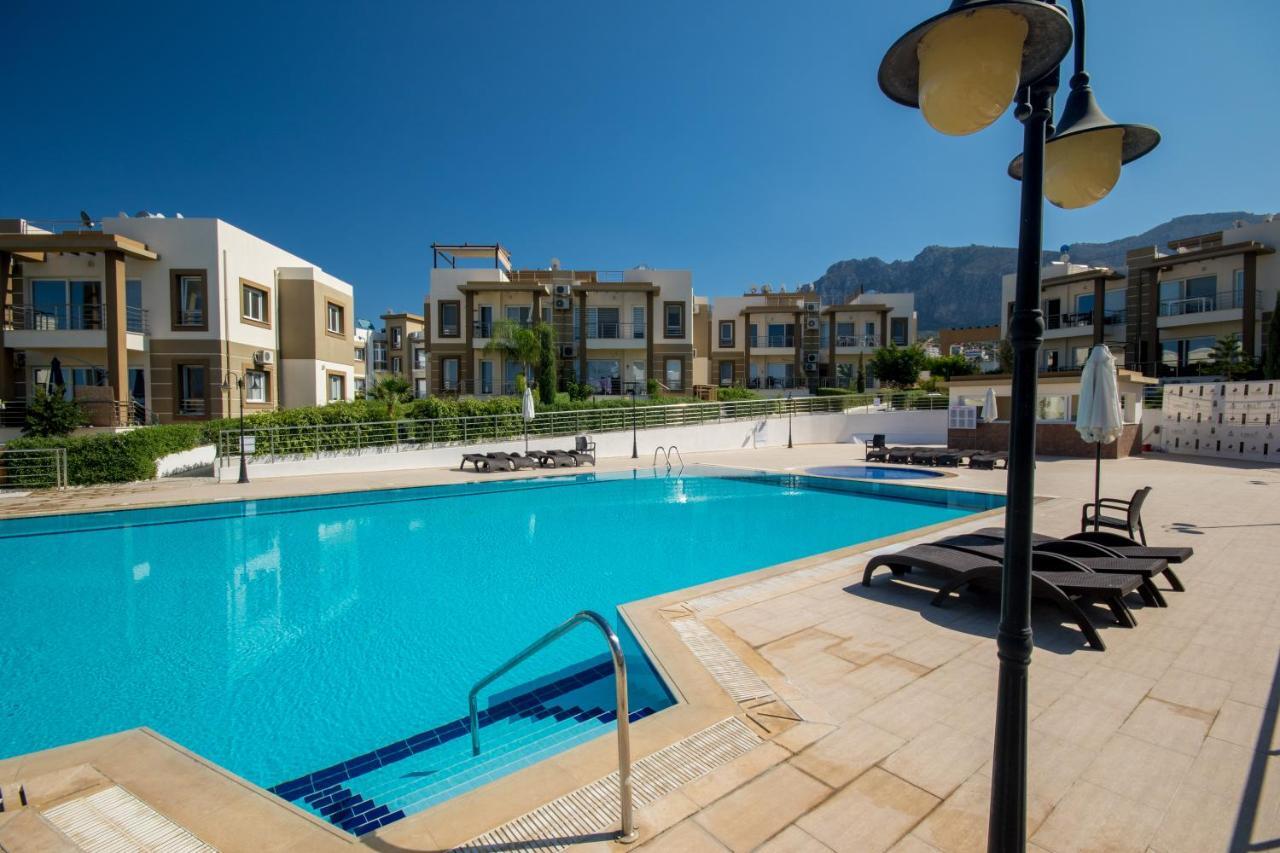 Spacious Two-Bedroom Apartment In Amazing Residence Escape Homes Kyrenia  Ngoại thất bức ảnh