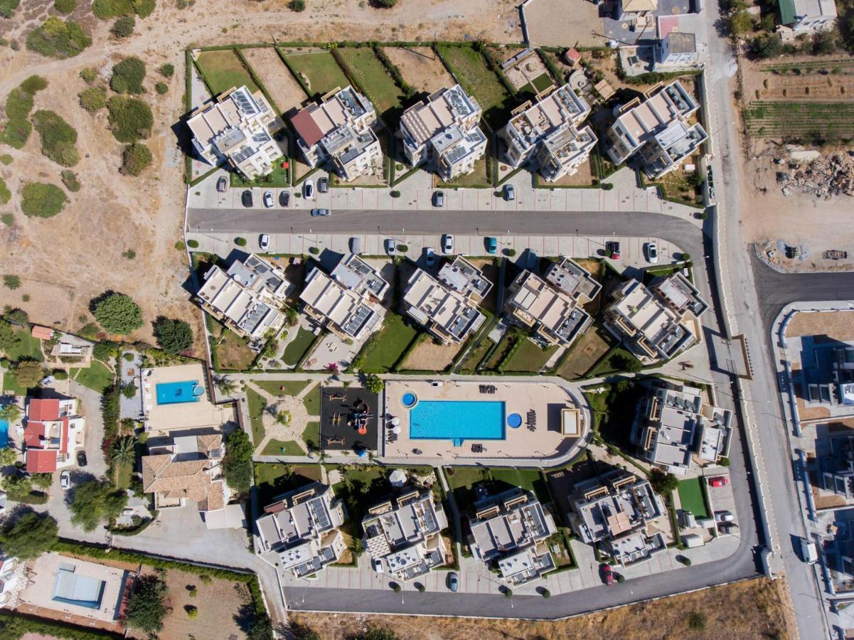 Spacious Two-Bedroom Apartment In Amazing Residence Escape Homes Kyrenia  Ngoại thất bức ảnh