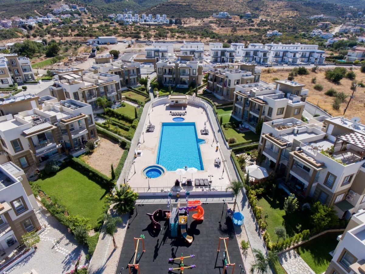 Spacious Two-Bedroom Apartment In Amazing Residence Escape Homes Kyrenia  Ngoại thất bức ảnh