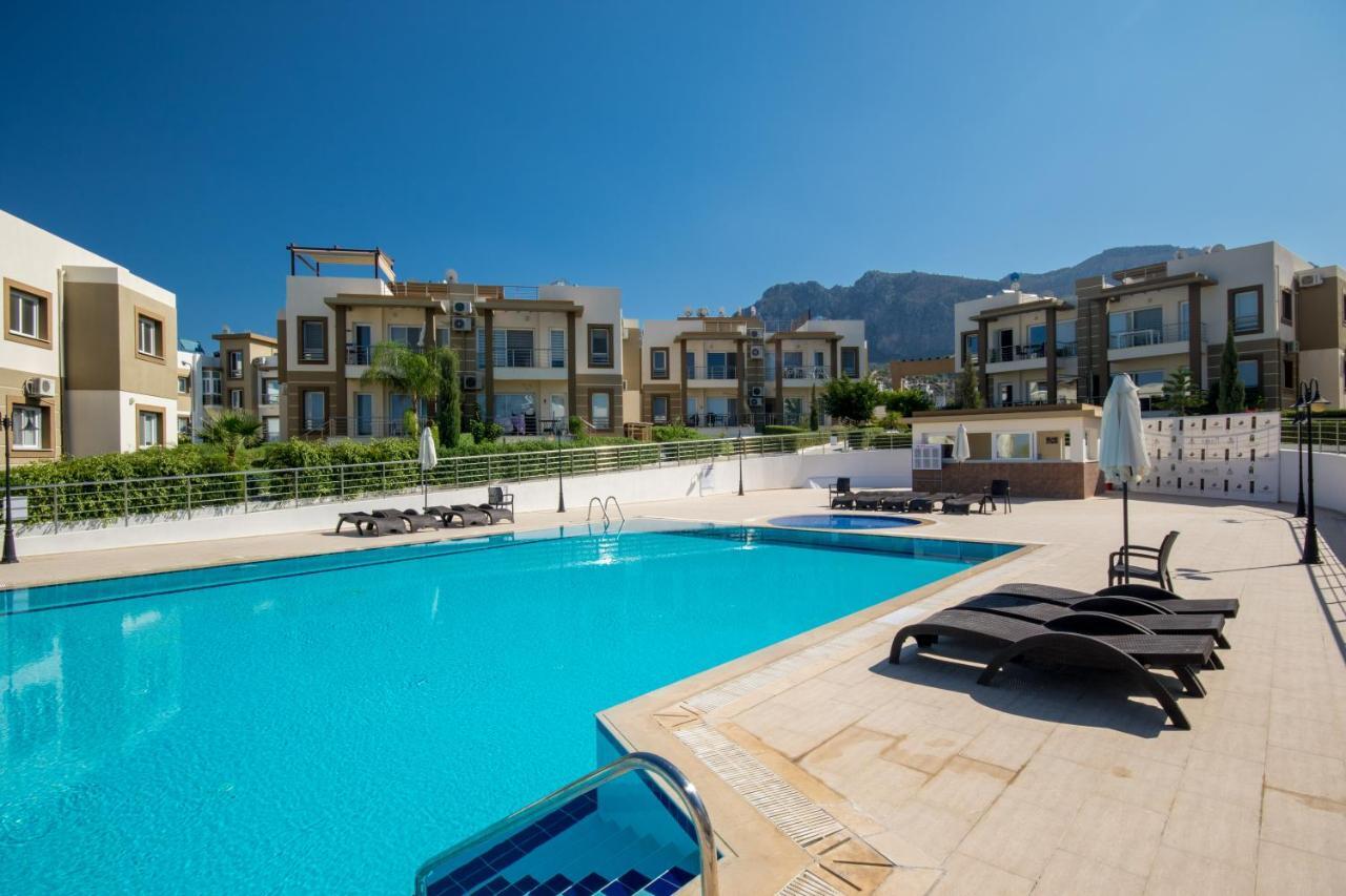 Spacious Two-Bedroom Apartment In Amazing Residence Escape Homes Kyrenia  Ngoại thất bức ảnh