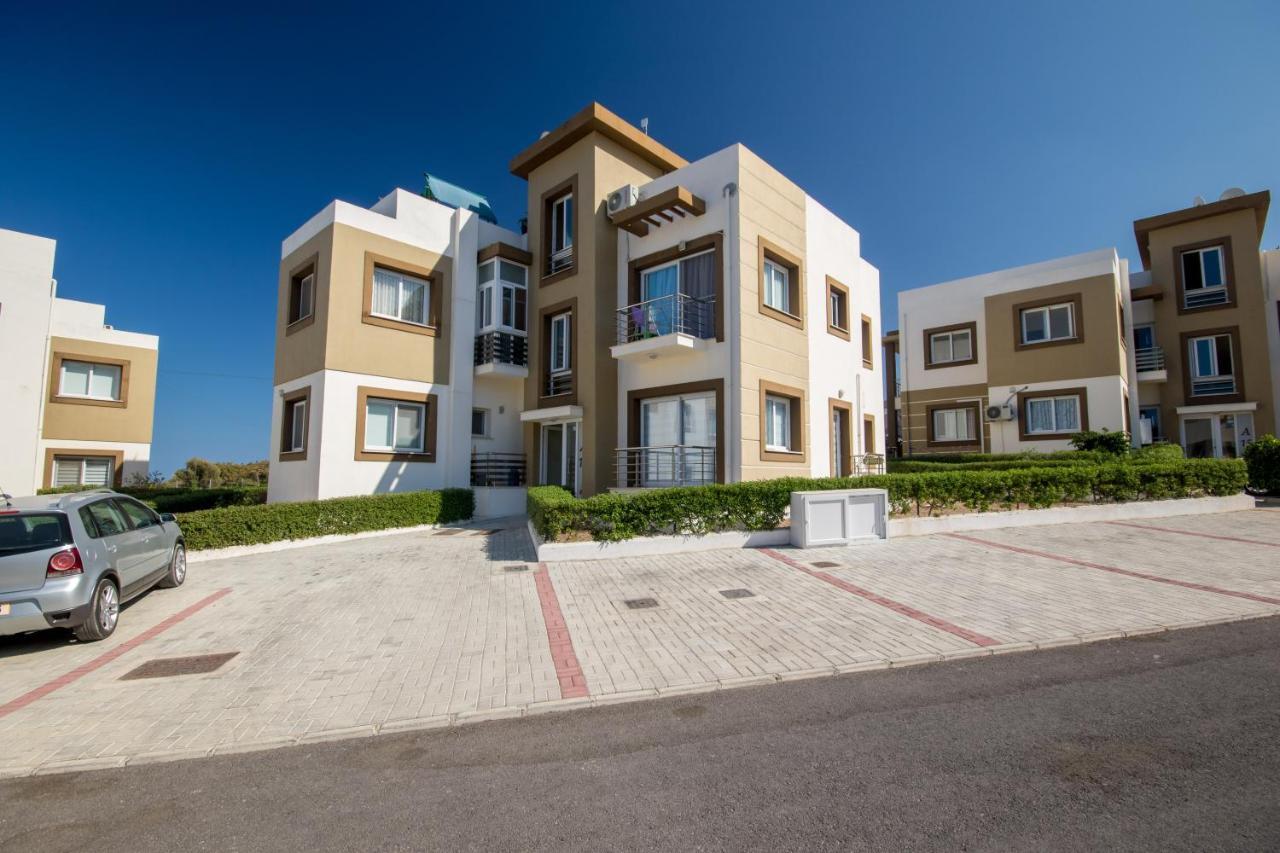 Spacious Two-Bedroom Apartment In Amazing Residence Escape Homes Kyrenia  Ngoại thất bức ảnh