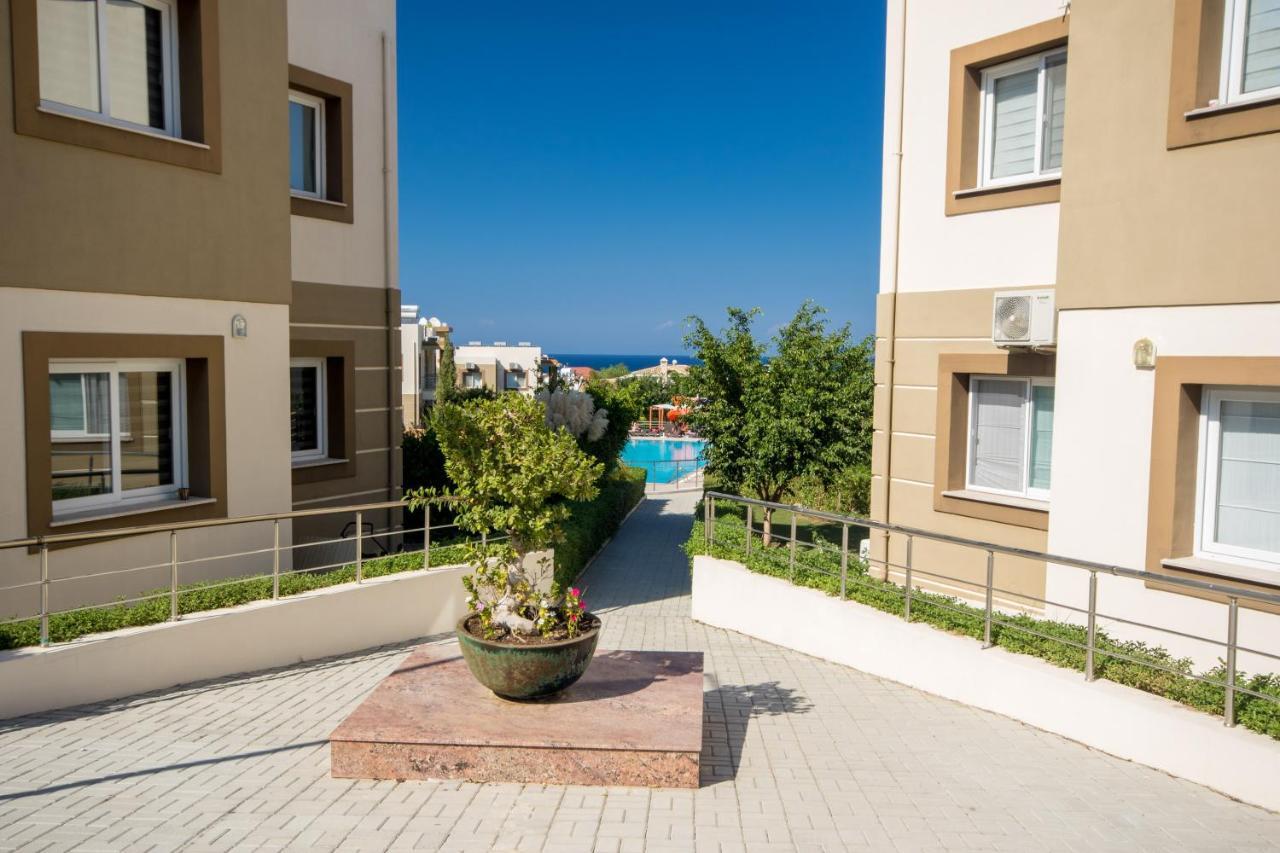 Spacious Two-Bedroom Apartment In Amazing Residence Escape Homes Kyrenia  Ngoại thất bức ảnh